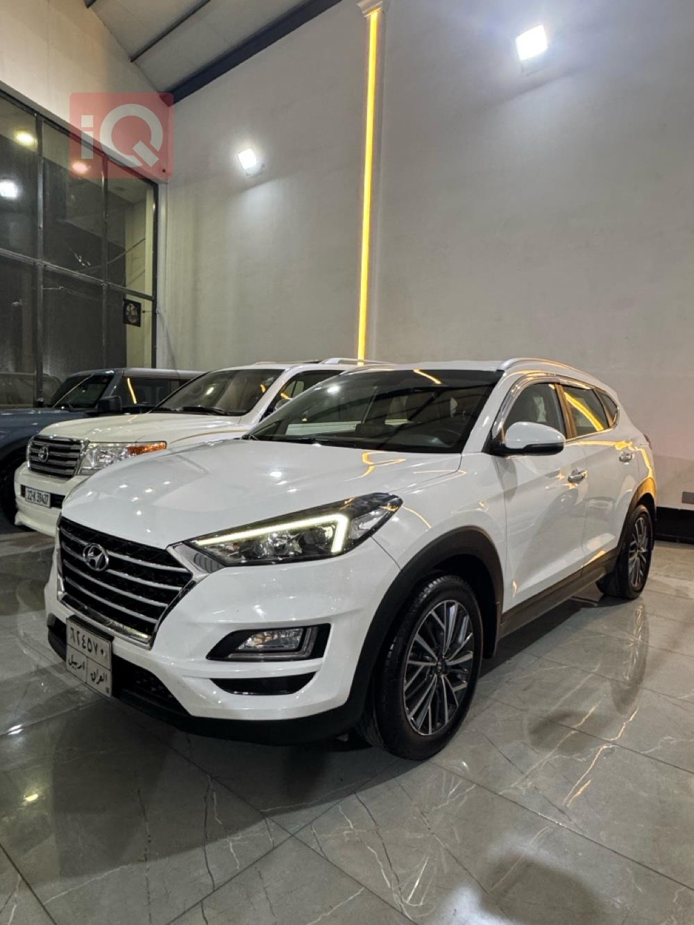 https://cdn.iqcars.ioimage_picker_42418FD1-C89A-4042-B06A-4EE05A44B712-497-0000000C9EE4BB57_out.jpg